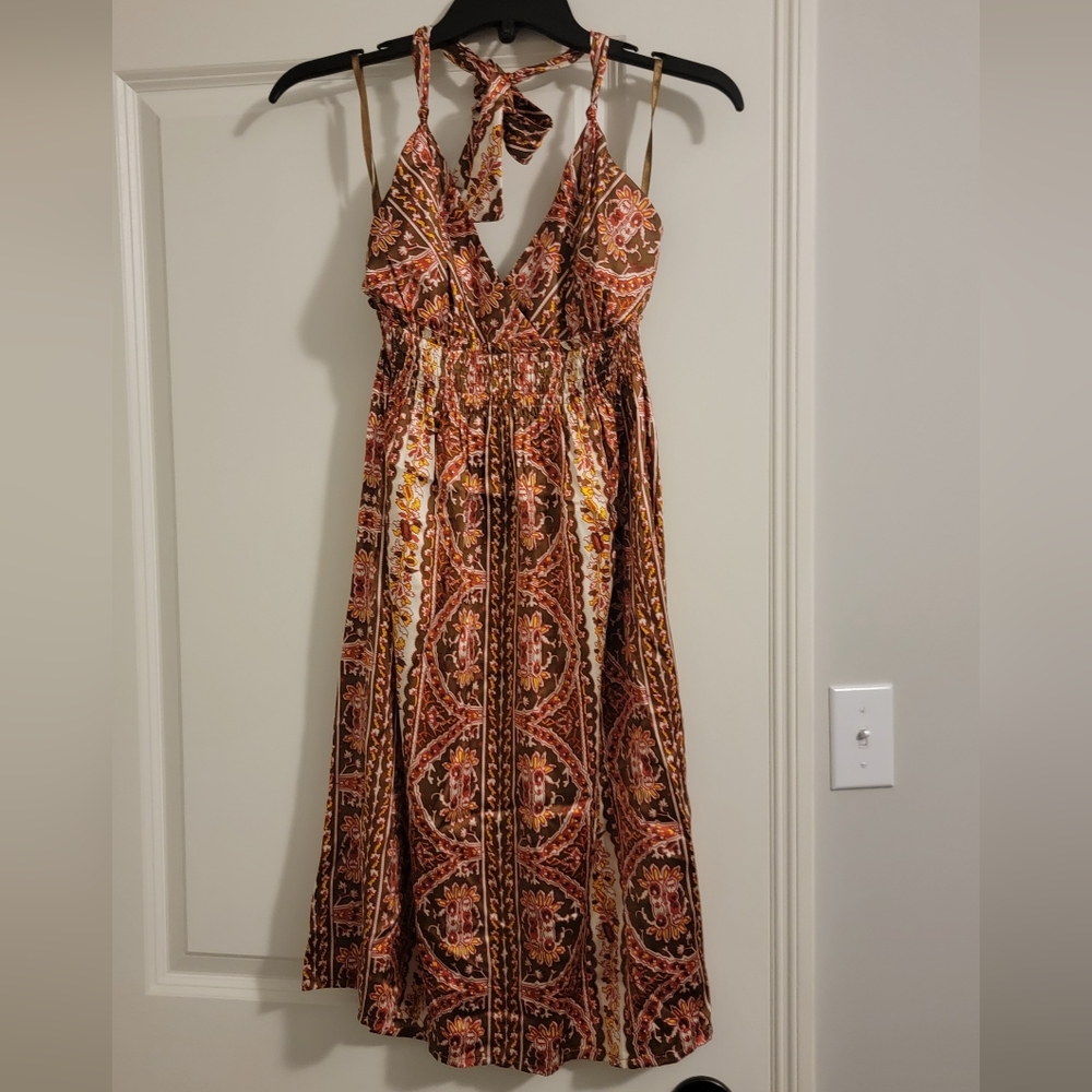 GIANNI BINI,size 4 halter dress, flexible under bust (see in photos), satin like